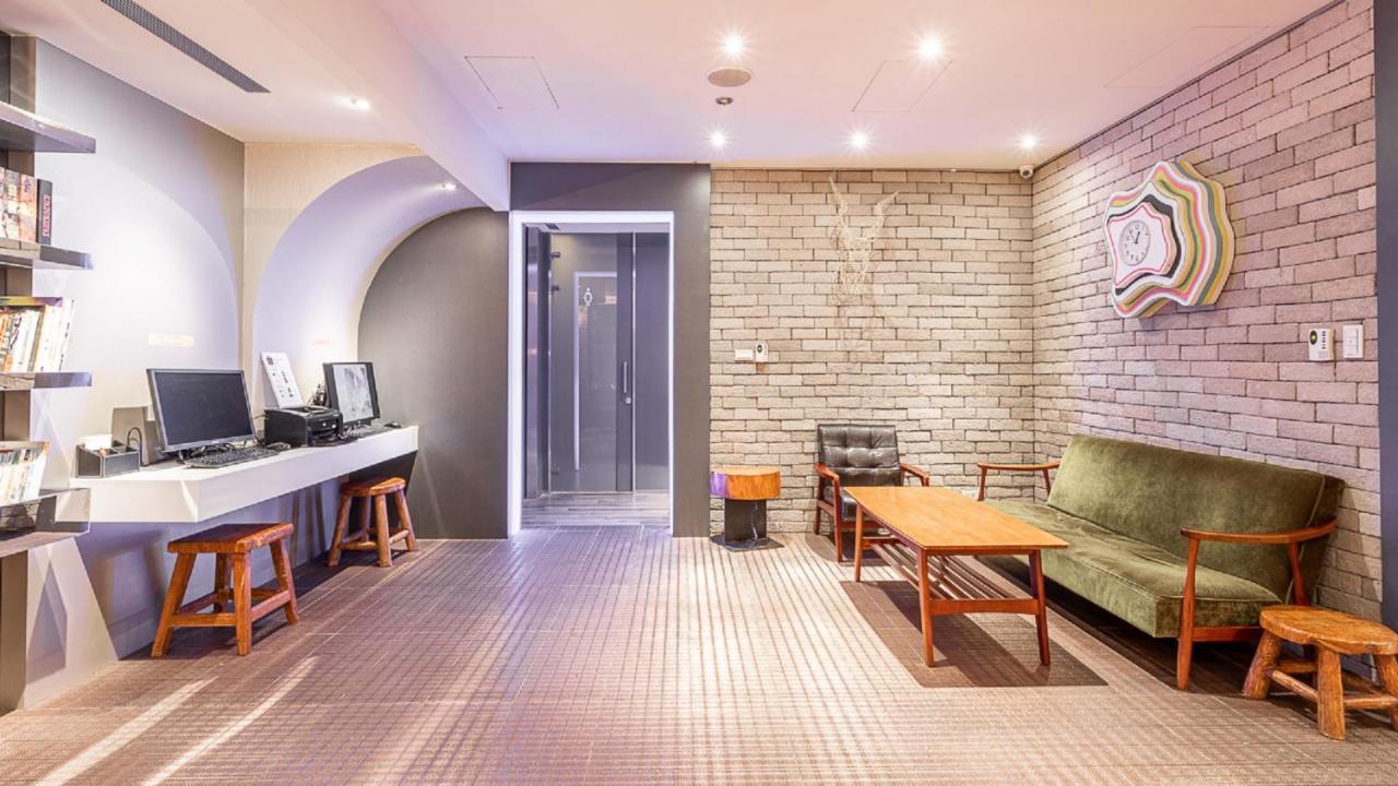 Cityinn Hotel Plus - Taichung Station Branch מראה חיצוני תמונה